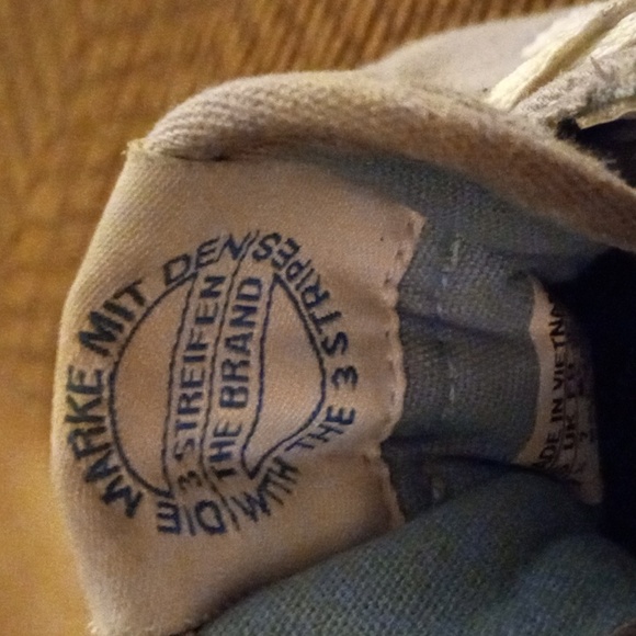 Adidas - Picture 5 of 6